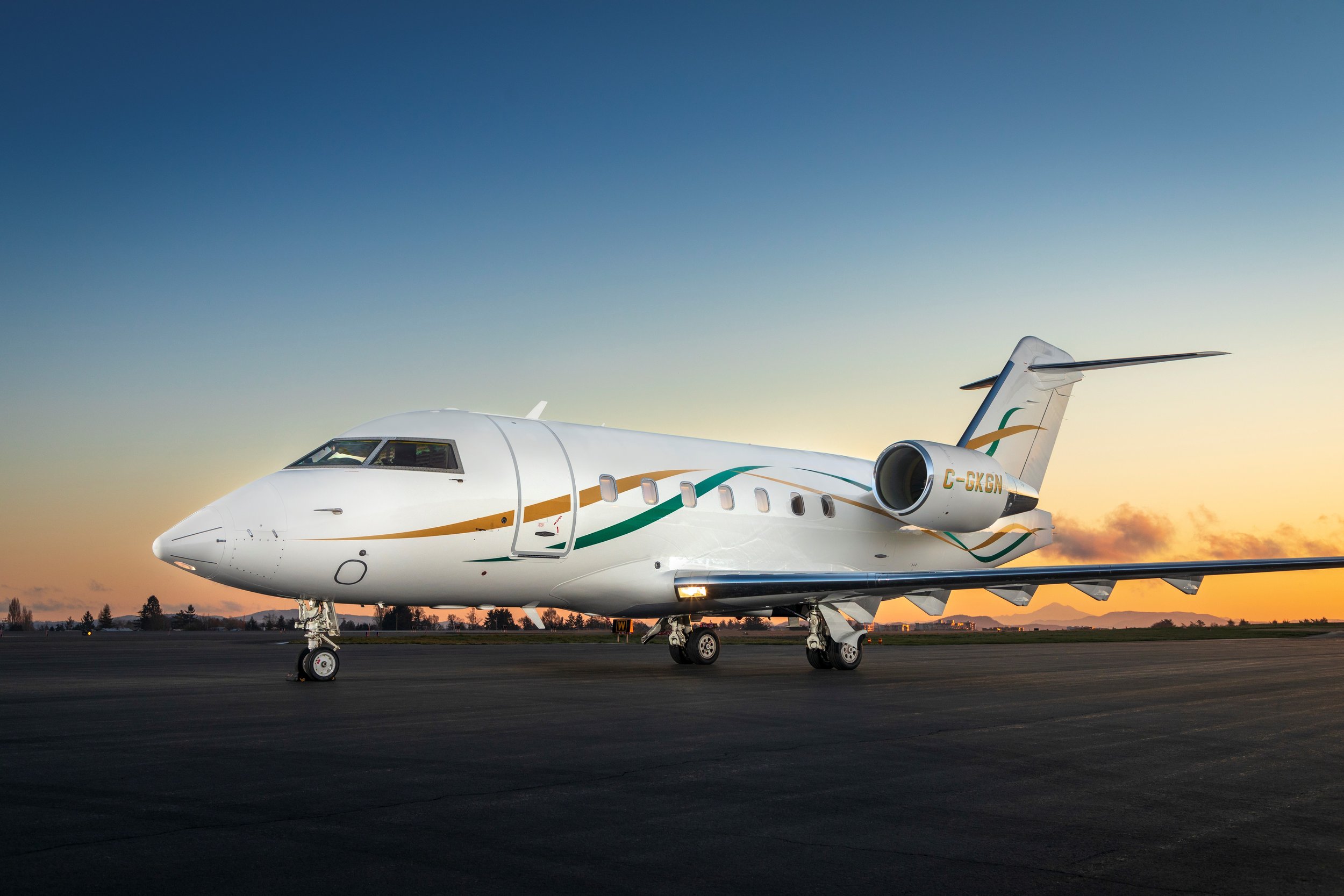 Challenger 604 - VIH Execujet — VIH Execujet